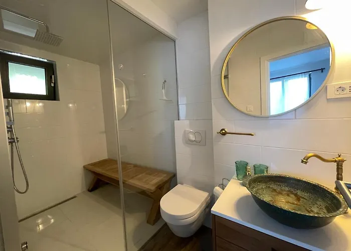 Garden Oasis By The Artspace דירה